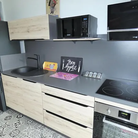 Daire Le Chateau Durieux 1 - Coup De Coeur Pour Ce Bel De Standing ! Mae-6864 *